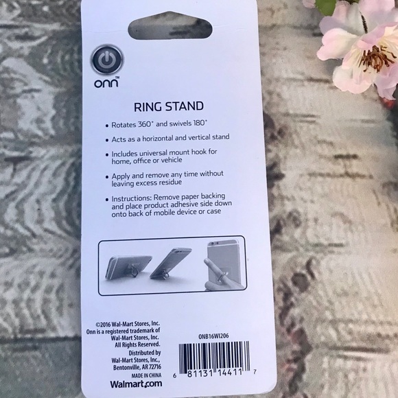 3/$20 Onn Gold Tone 360 Rotate 180 Swivel Ring Stand - Picture 2 of 3